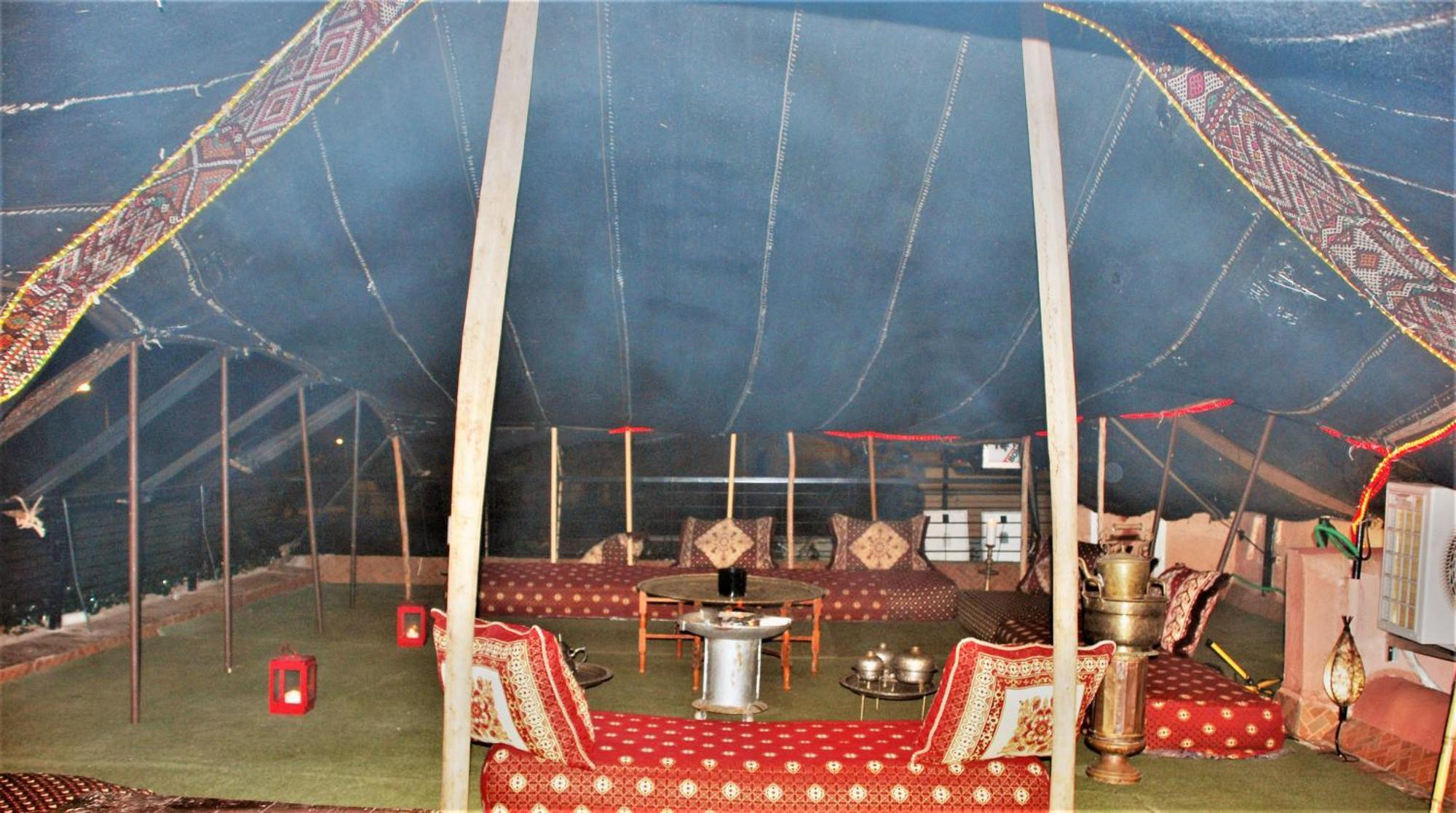 Dar Lghzal Special Offer In Rabat Winner Of Guest Experience 2025 Awards Traditional Sahrawi And Berber Privative Villa With Swimming Pool Jacuzzi Sea View And On Site Restaurant Ideal For Family And Groups In Rabat'S Center No Car Required 외부 사진