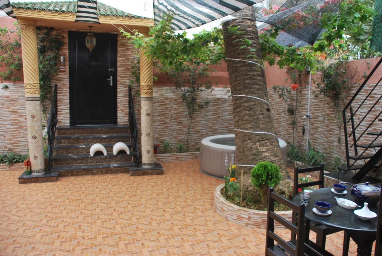 Dar Lghzal Special Offer In Rabat Winner Of Guest Experience 2025 Awards Traditional Sahrawi And Berber Privative Villa With Swimming Pool Jacuzzi Sea View And On Site Restaurant Ideal For Family And Groups In Rabat'S Center No Car Required 외부 사진