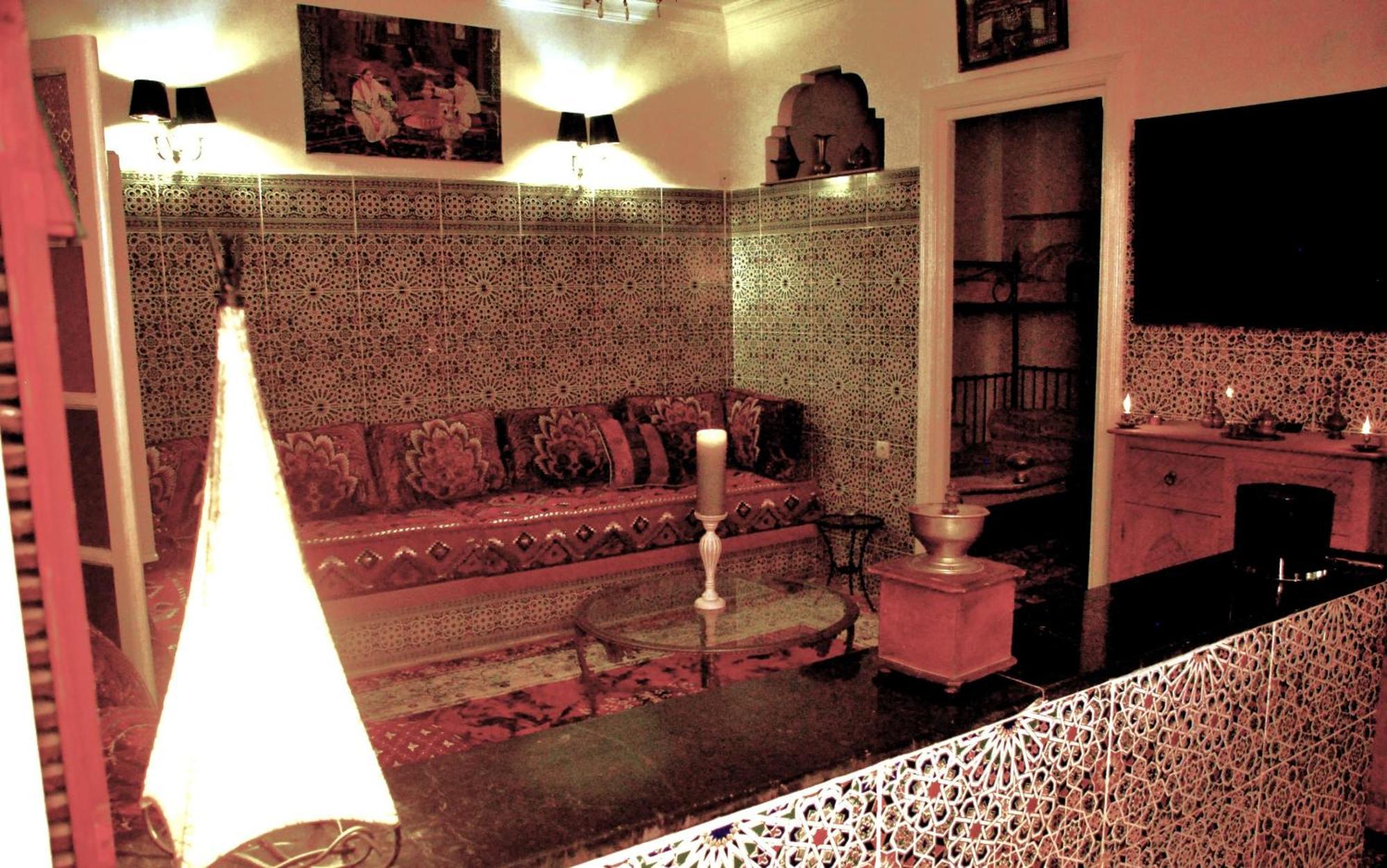 Dar Lghzal Special Offer In Rabat Winner Of Guest Experience 2025 Awards Traditional Sahrawi And Berber Privative Villa With Swimming Pool Jacuzzi Sea View And On Site Restaurant Ideal For Family And Groups In Rabat'S Center No Car Required 외부 사진