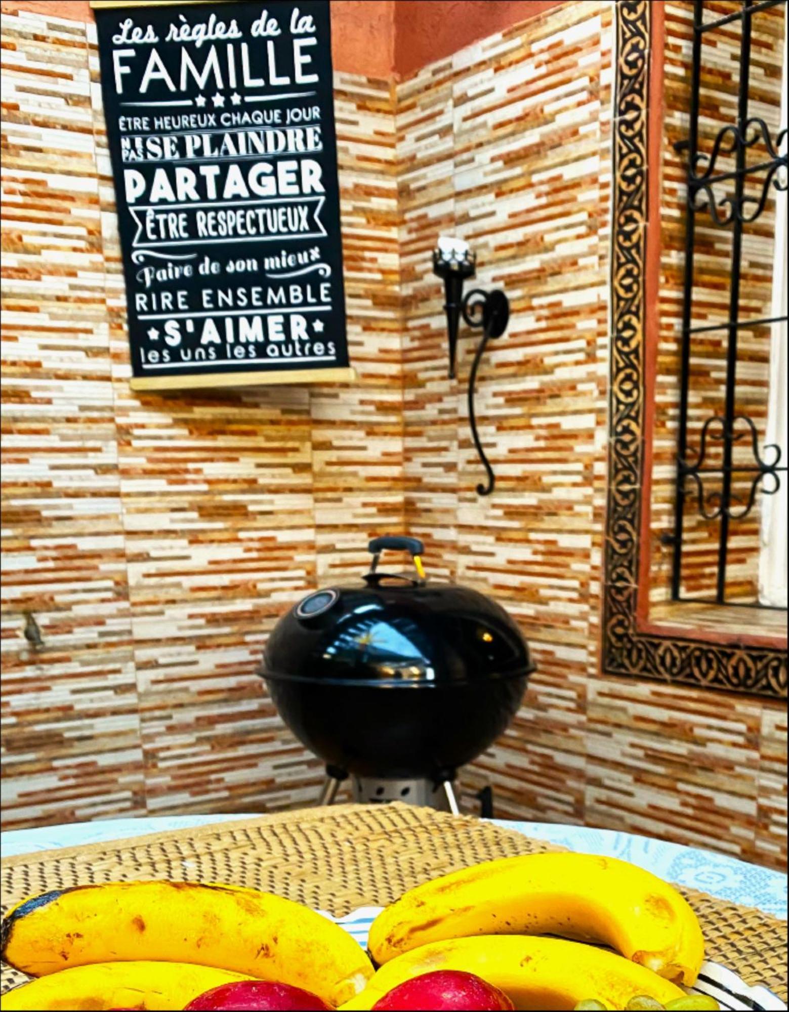 Dar Lghzal Special Offer In Rabat Winner Of Guest Experience 2025 Awards Traditional Sahrawi And Berber Privative Villa With Swimming Pool Jacuzzi Sea View And On Site Restaurant Ideal For Family And Groups In Rabat'S Center No Car Required 외부 사진