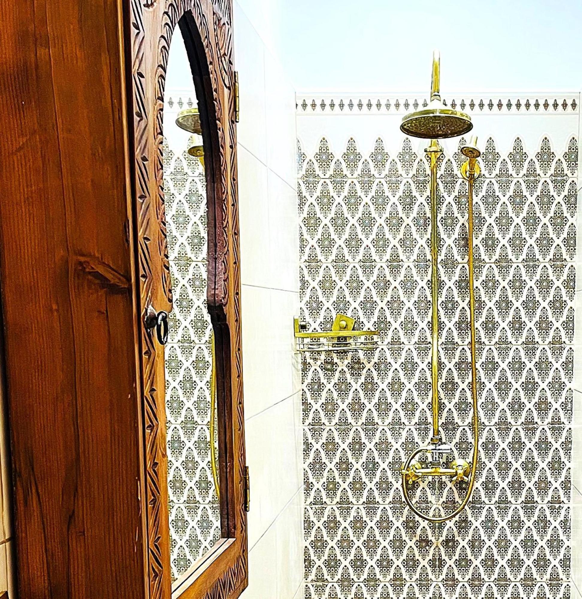 Dar Lghzal Special Offer In Rabat Winner Of Guest Experience 2025 Awards Traditional Sahrawi And Berber Privative Villa With Swimming Pool Jacuzzi Sea View And On Site Restaurant Ideal For Family And Groups In Rabat'S Center No Car Required 외부 사진